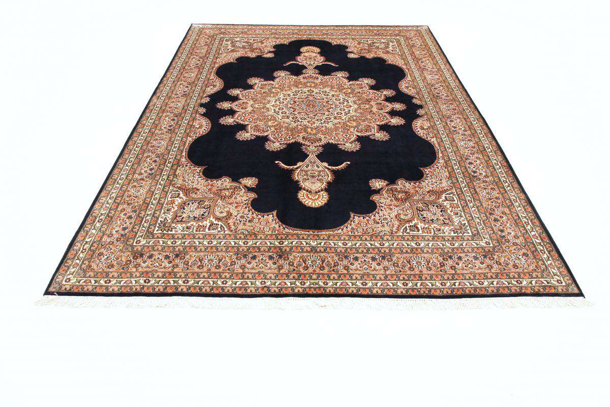 Oriental rug Kashmir