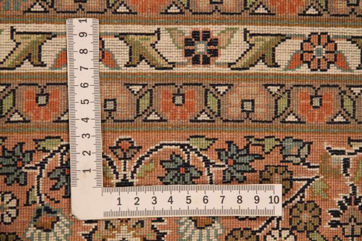 Oriental rug Kashmir