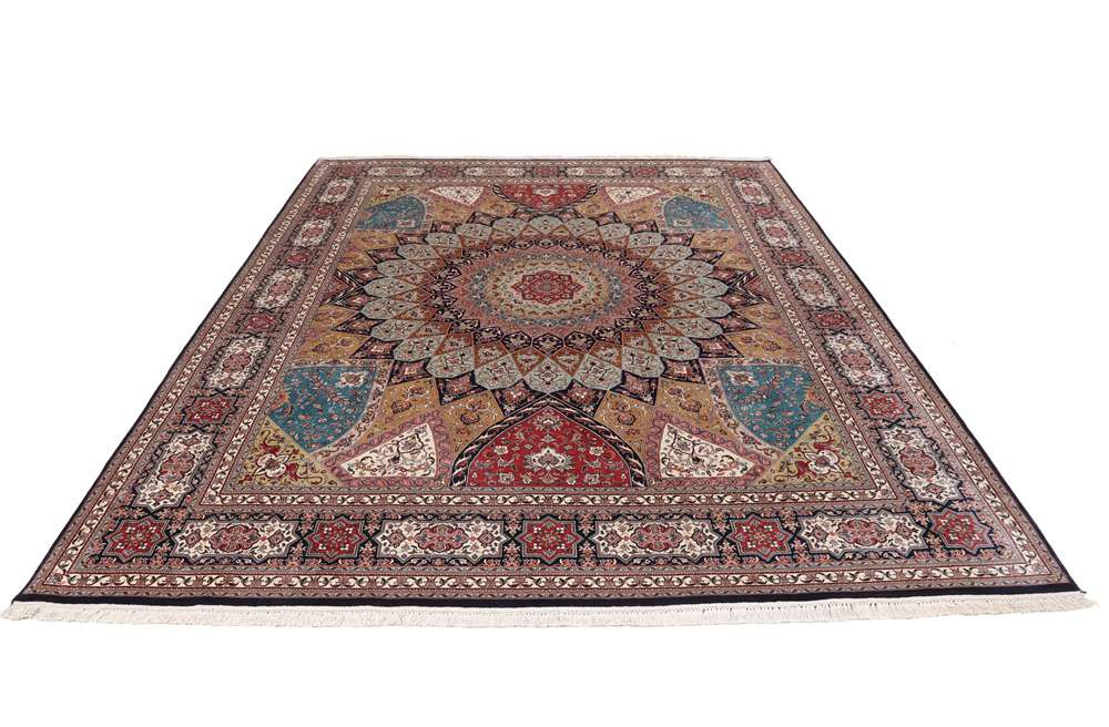 Oriental rug Kashmir