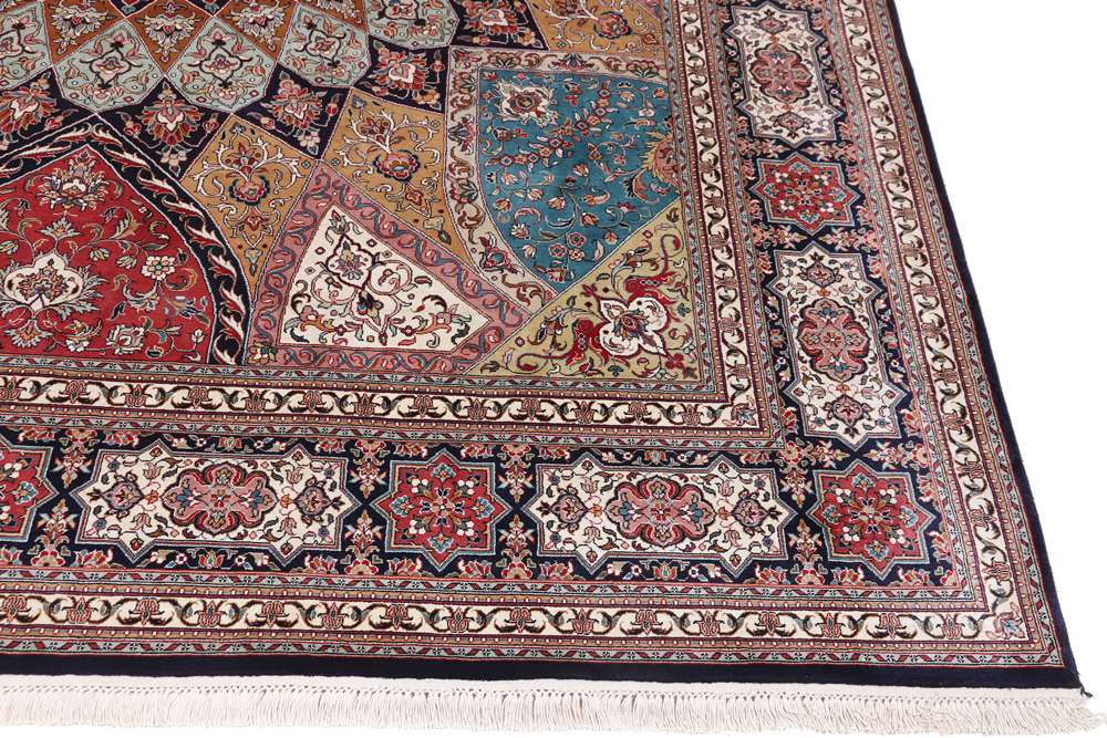 Oriental rug Kashmir