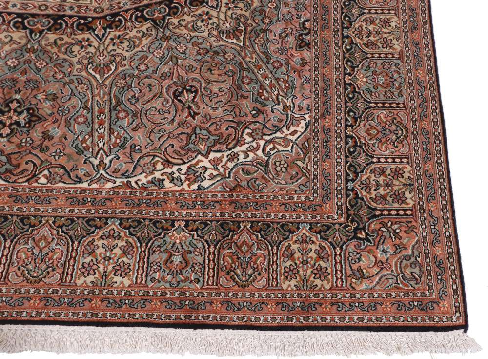 Oriental rug Kashmir