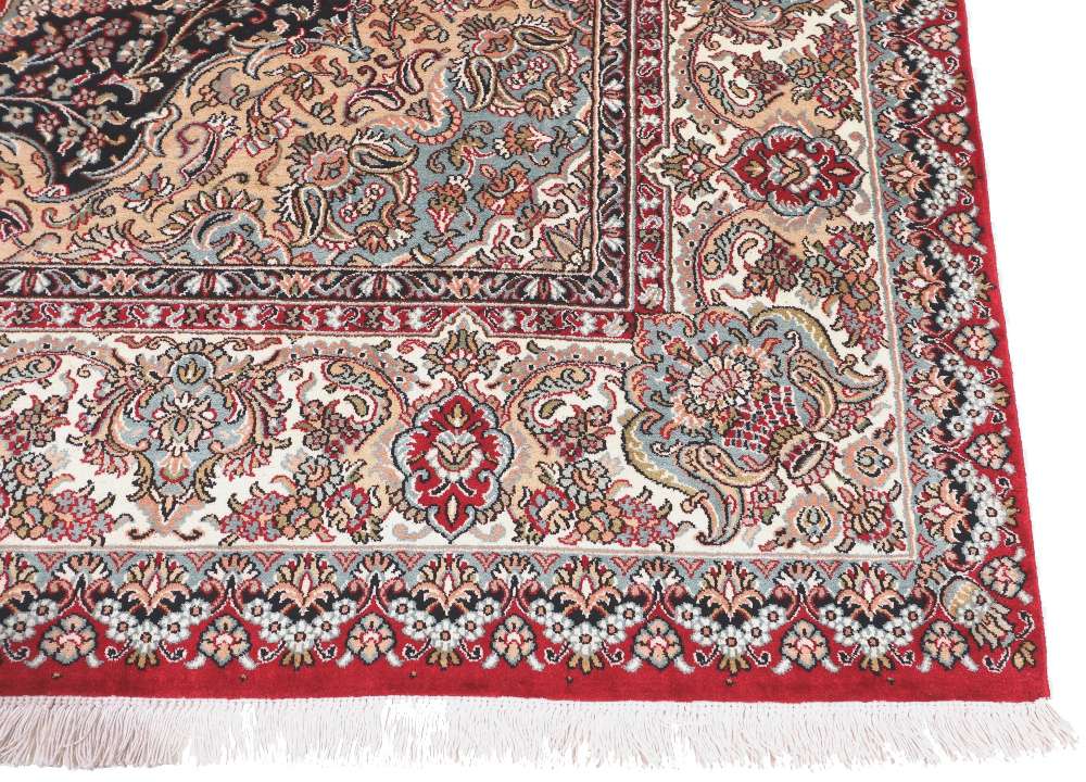 Oriental rug Kashmir