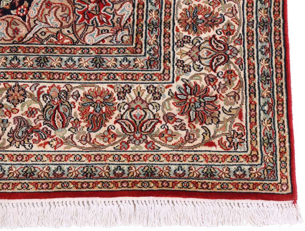 Oriental rug Kashmir