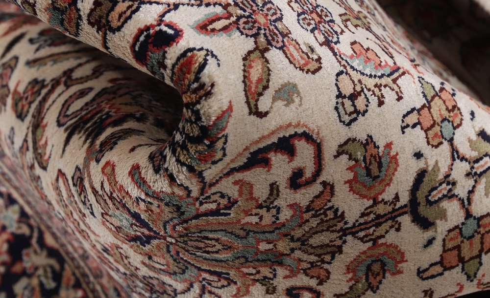 Oriental rug Kashmir