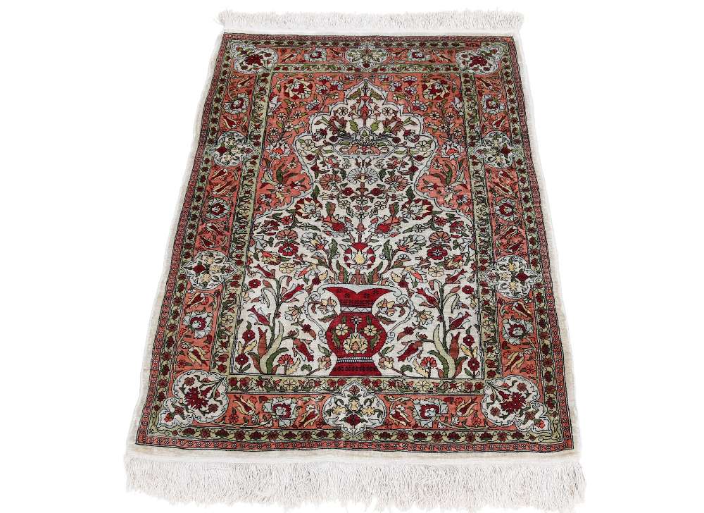 Oriental rug Hereke