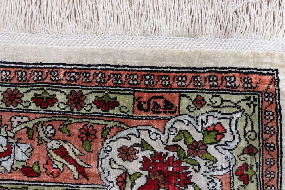 Oriental rug Hereke