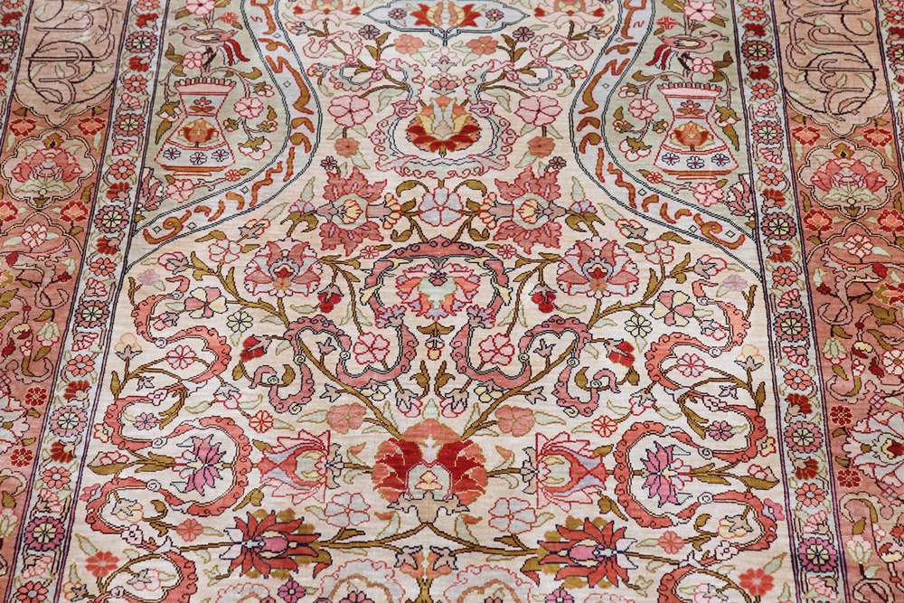Oriental rug Hereke