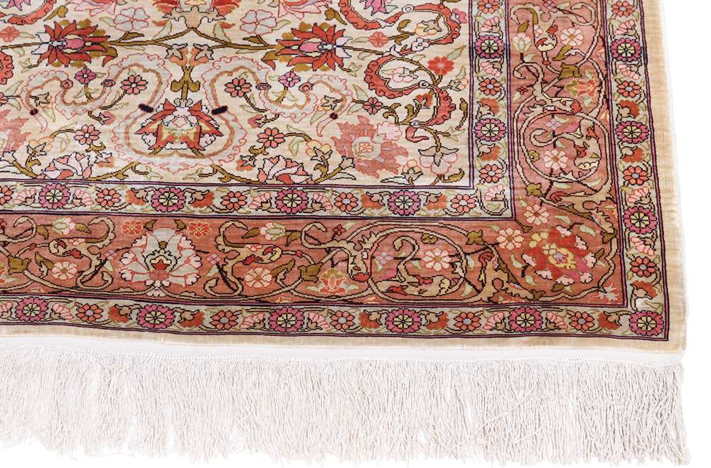 Oriental rug Hereke