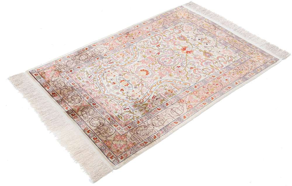 Oriental rug Hereke