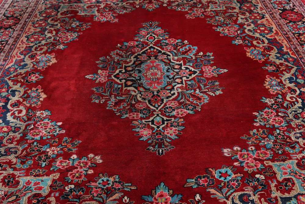Persian rug Sarugh