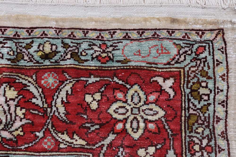 Oriental rug Hereke