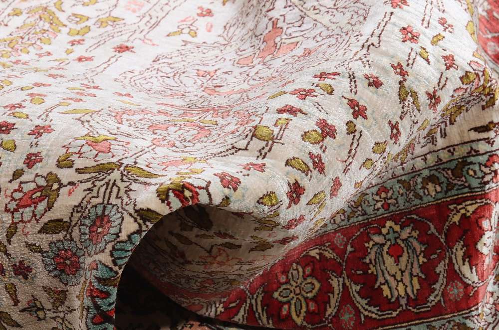 Oriental rug Hereke