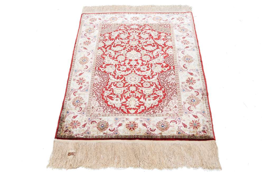 Oriental rug Hereke