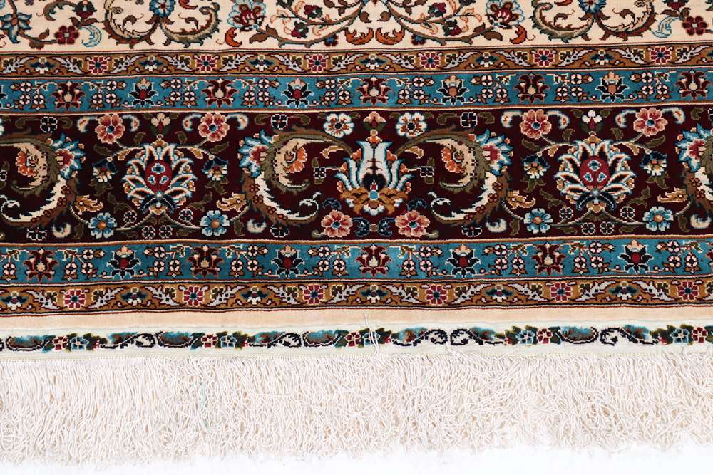 Oriental rug Hereke