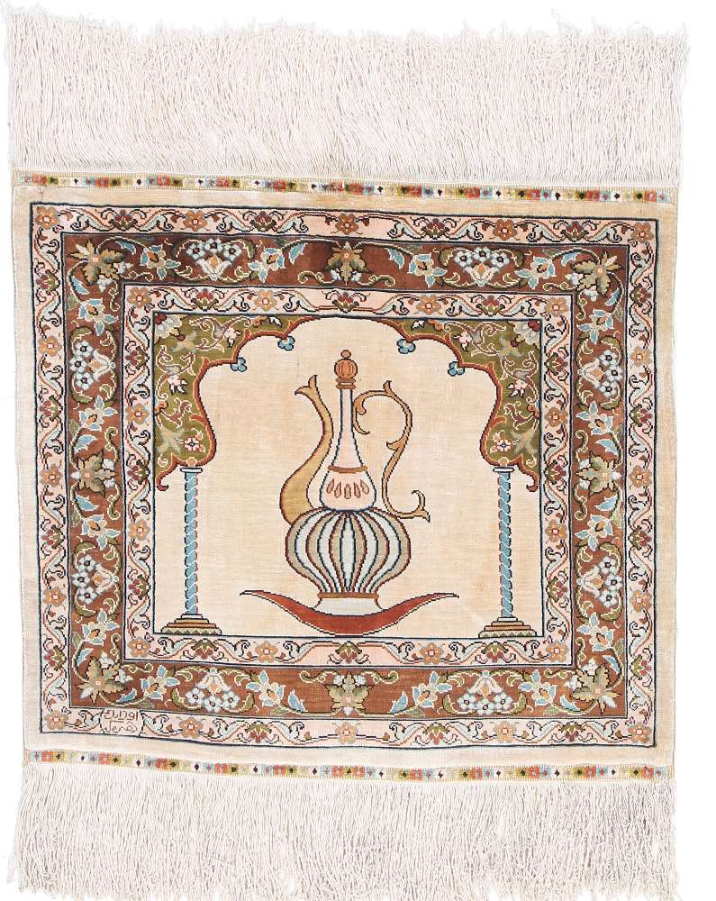 Oriental rug Hereke