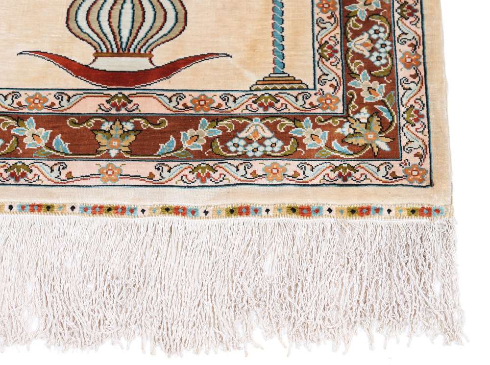 Oriental rug Hereke