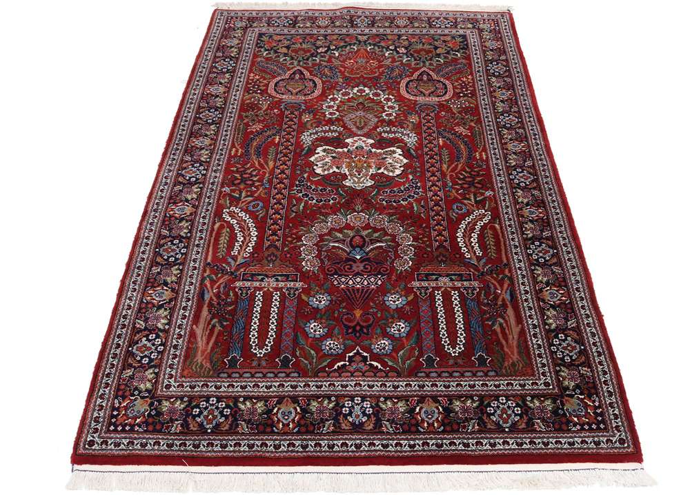 Persian rug Kashan