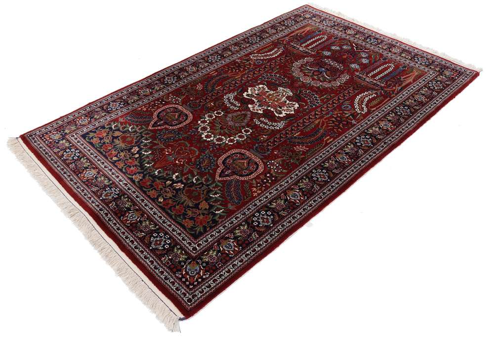 Persian rug Kashan