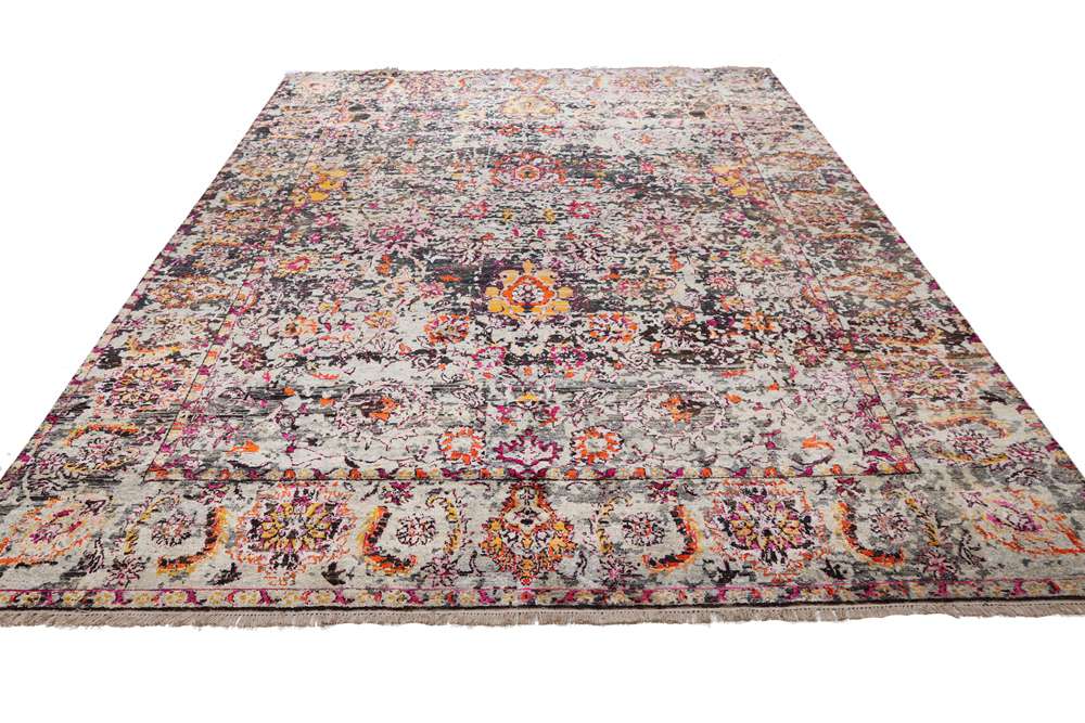Oriental rug Signature