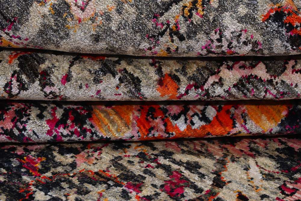 Oriental rug Signature