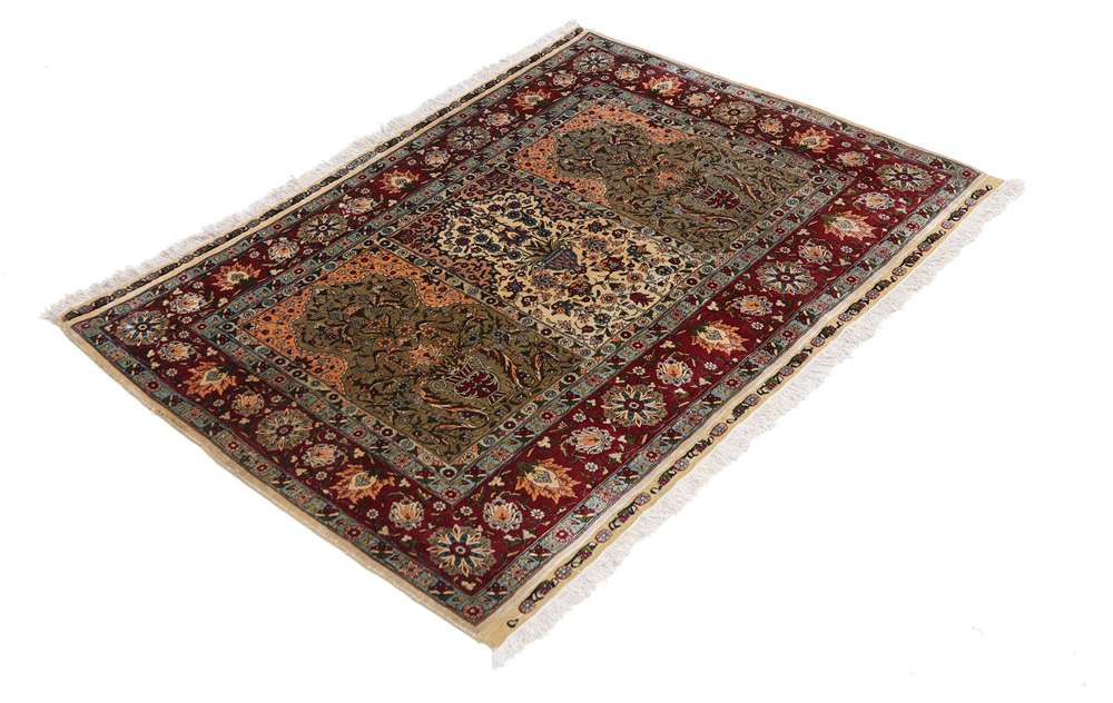 Oriental rug Hereke