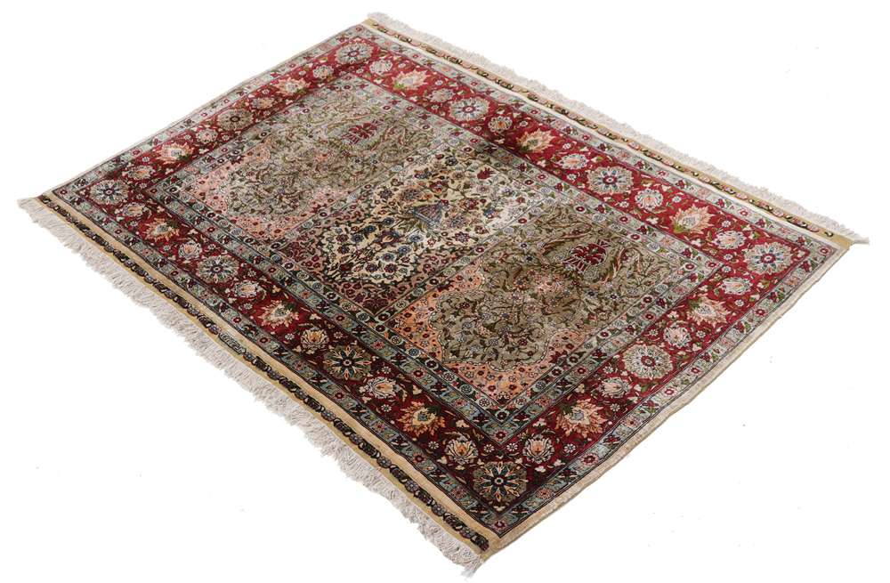 Oriental rug Hereke