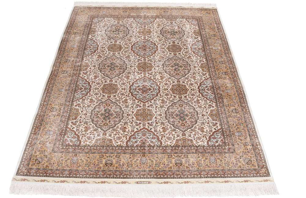 Oriental rug Hereke