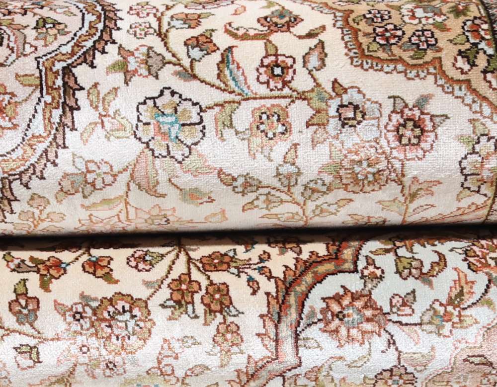 Oriental rug Hereke