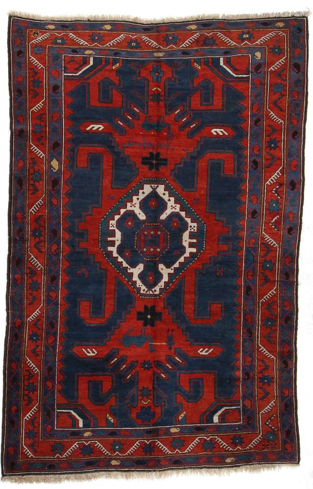 Oriental rug Kazak