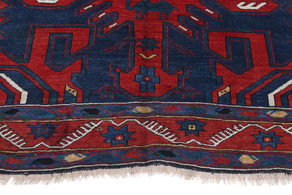 Oriental rug Kazak