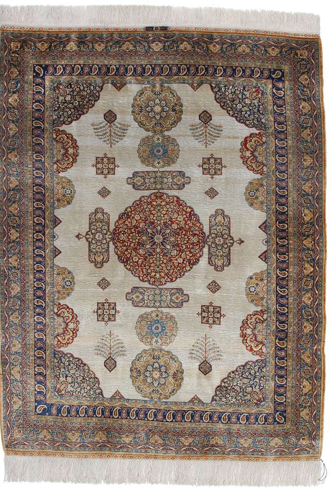 Oriental rug Hereke