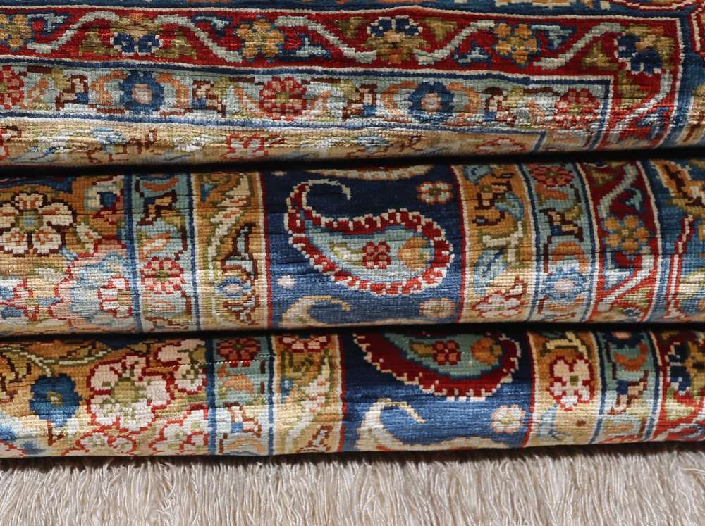 Oriental rug Hereke