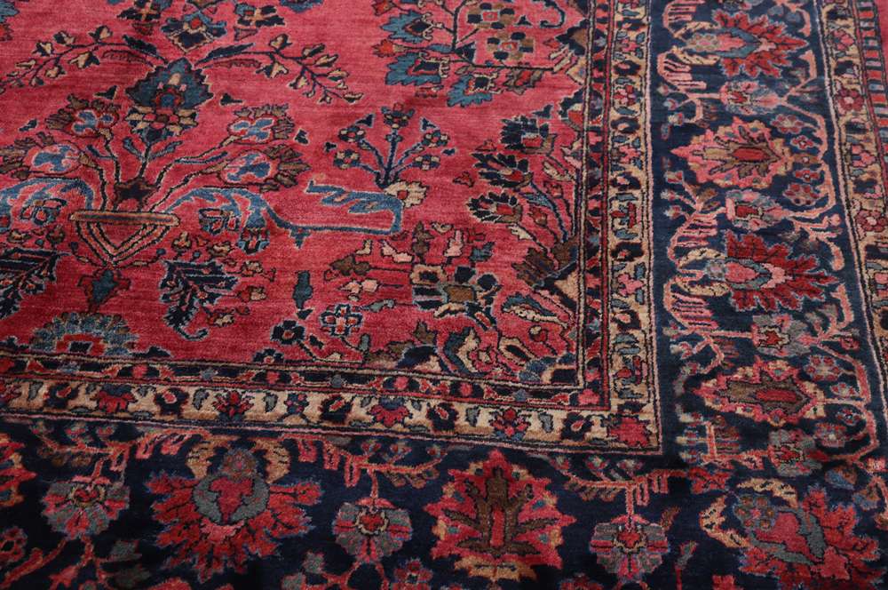 Persian rug Sarugh