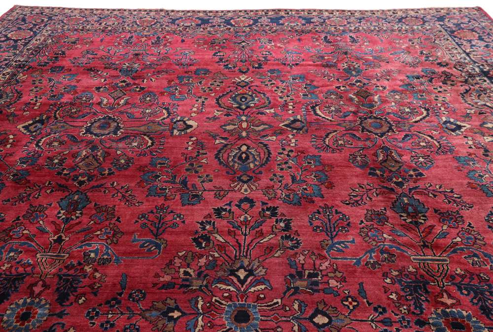 Persian rug Sarugh