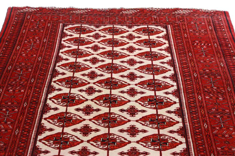 Oriental rug Yamuth