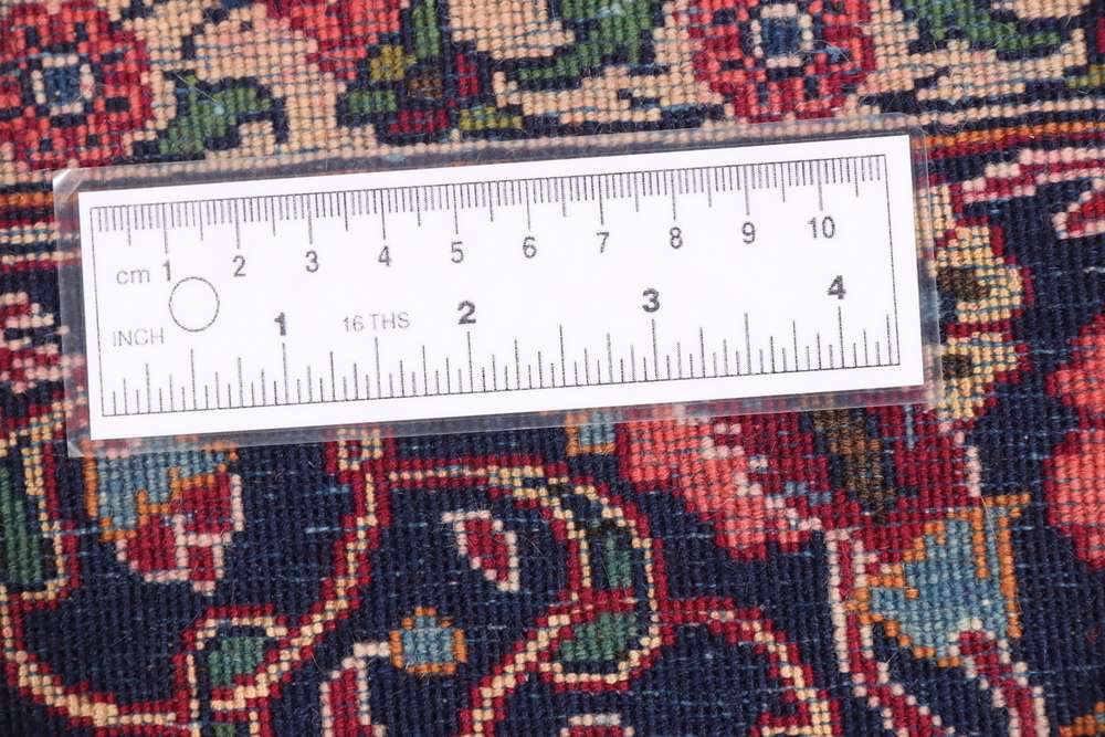 Persian rug Kashan