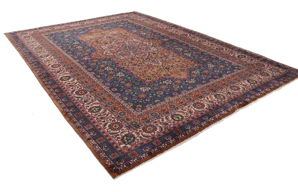 Oriental rug Agra