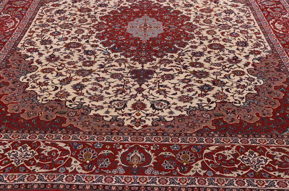 Persian rug Isfahan