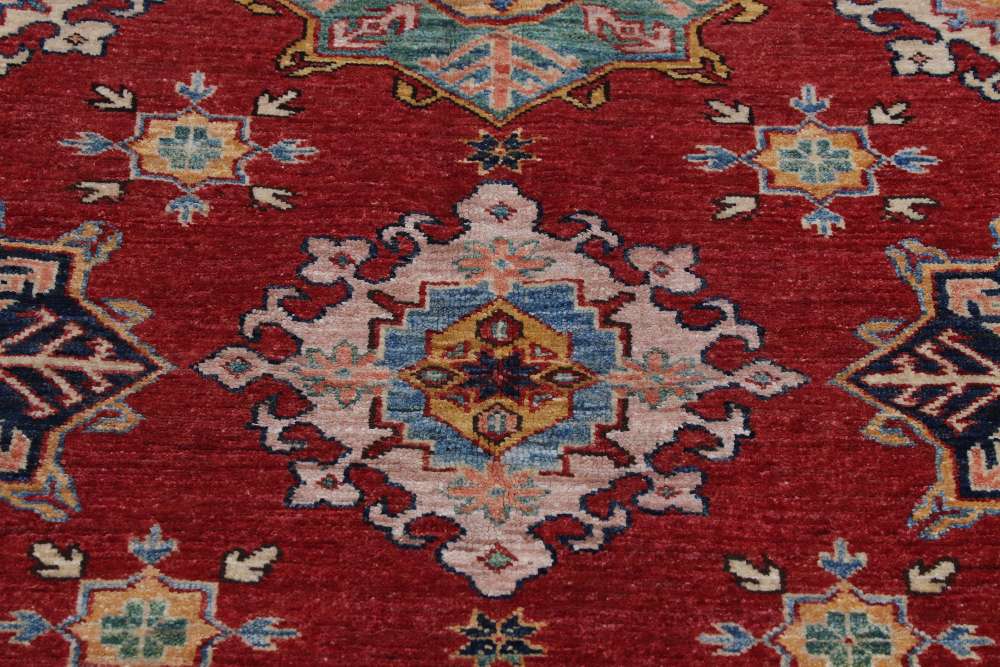 Oriental rug Kazak