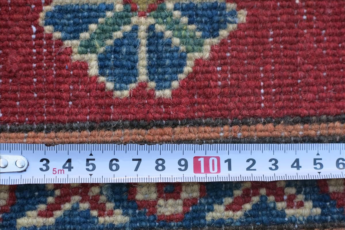 Oriental rug Kazak