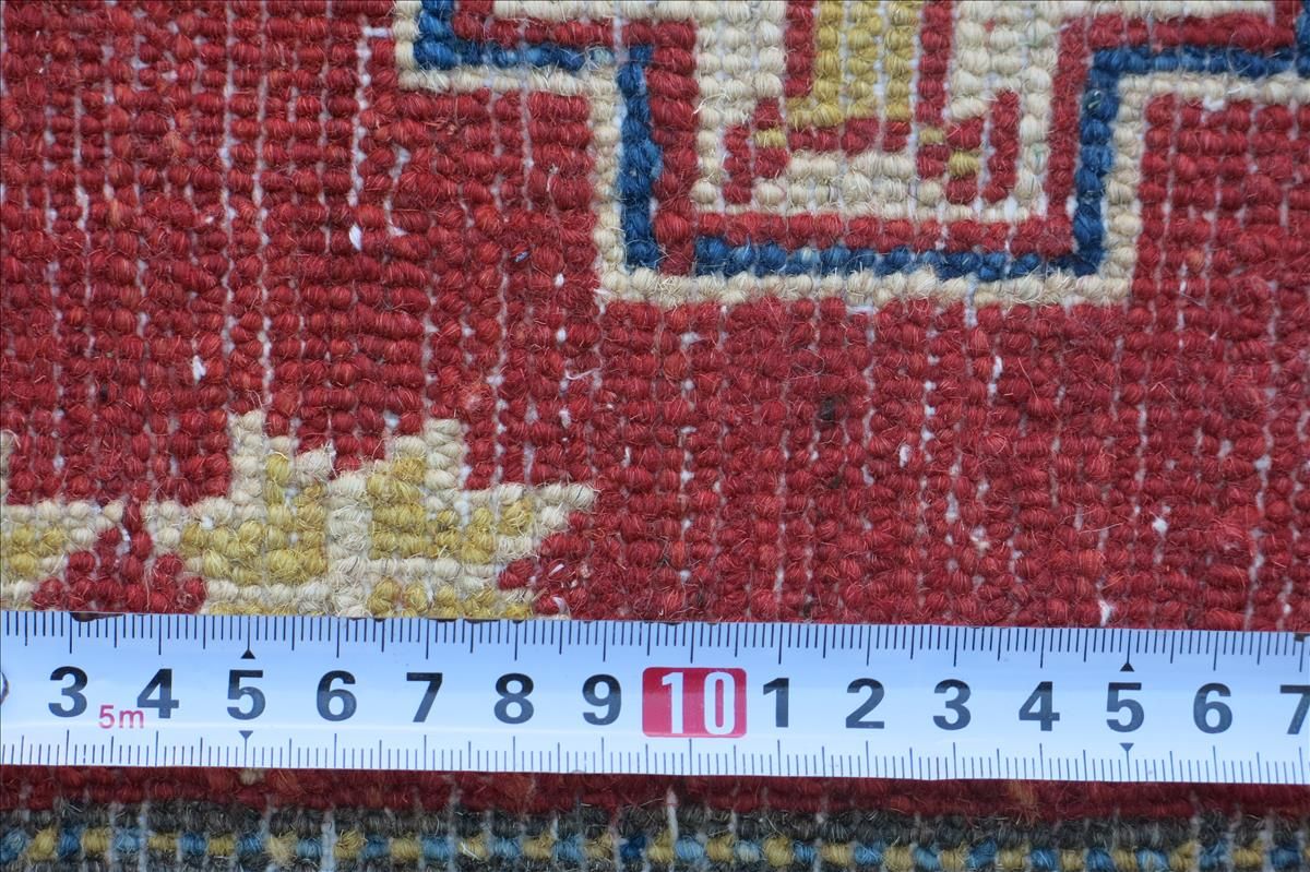 Oriental rug Kazak