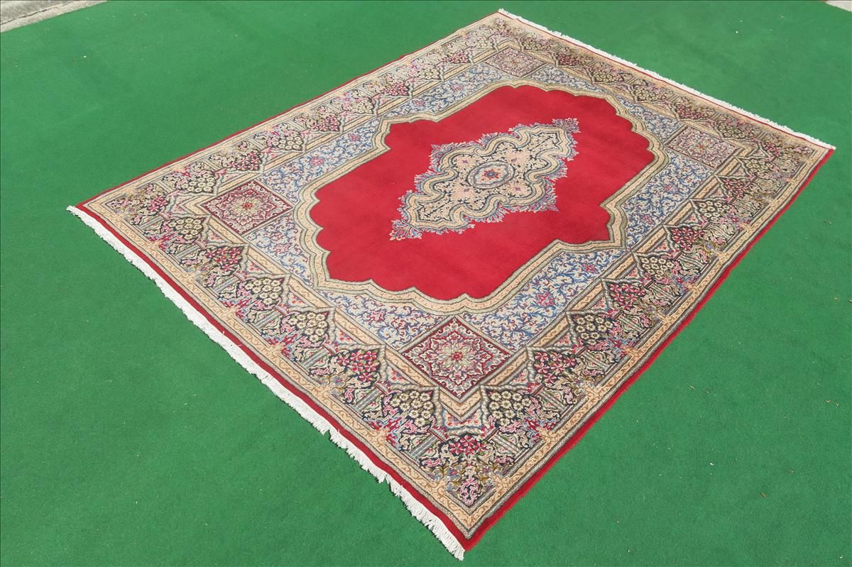 Oriental rug Kerman