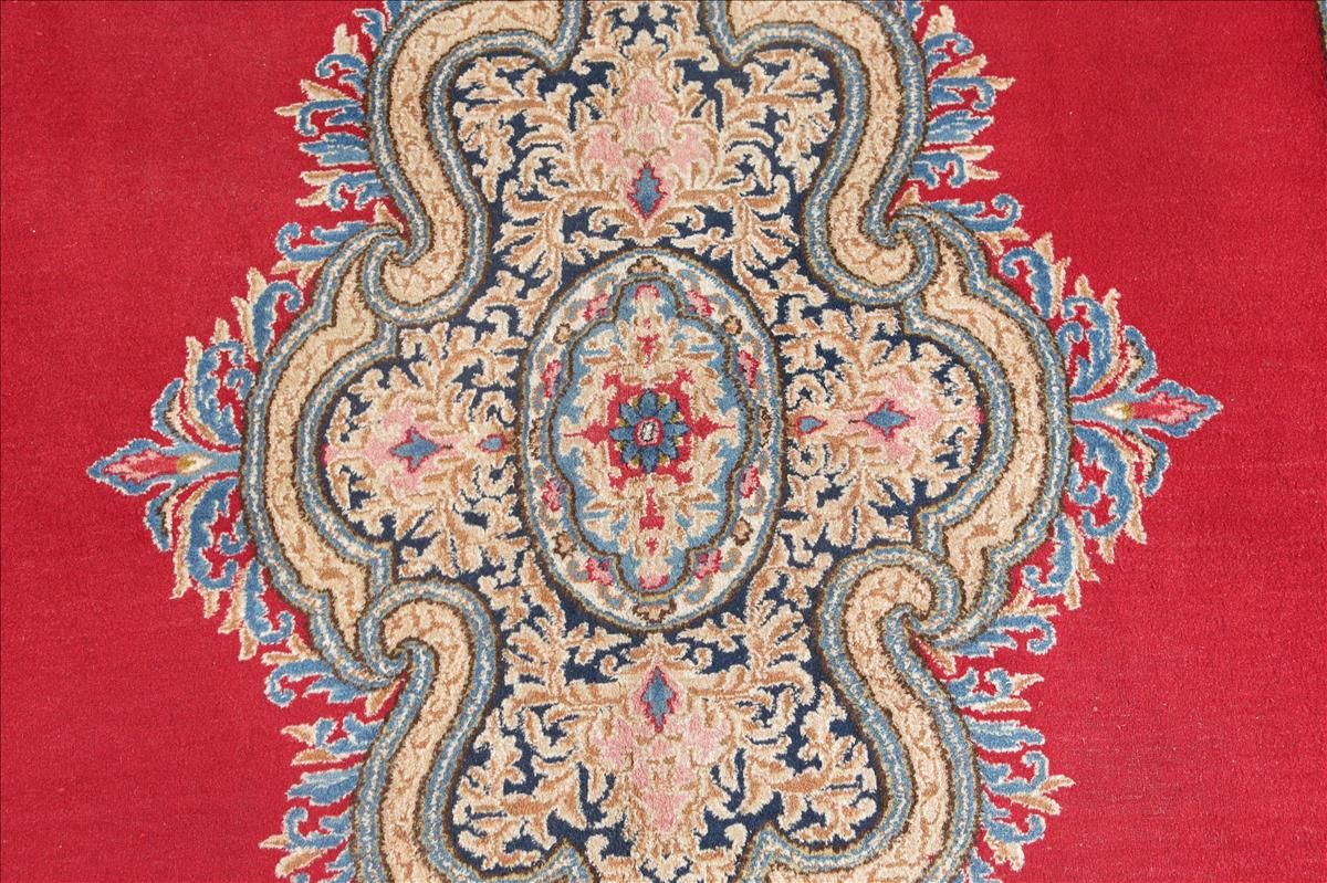 Oriental rug Kerman