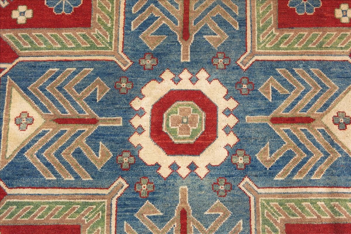 Orientální koberec Kazak