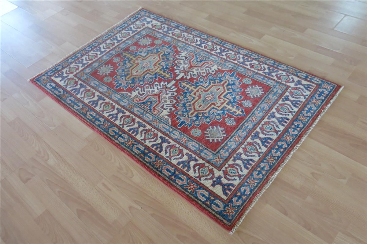 Orientální koberec Kazak