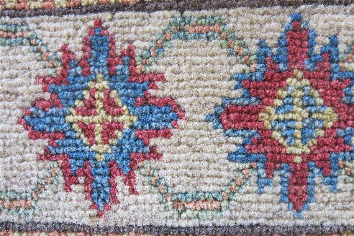 Oriental rug Kazak