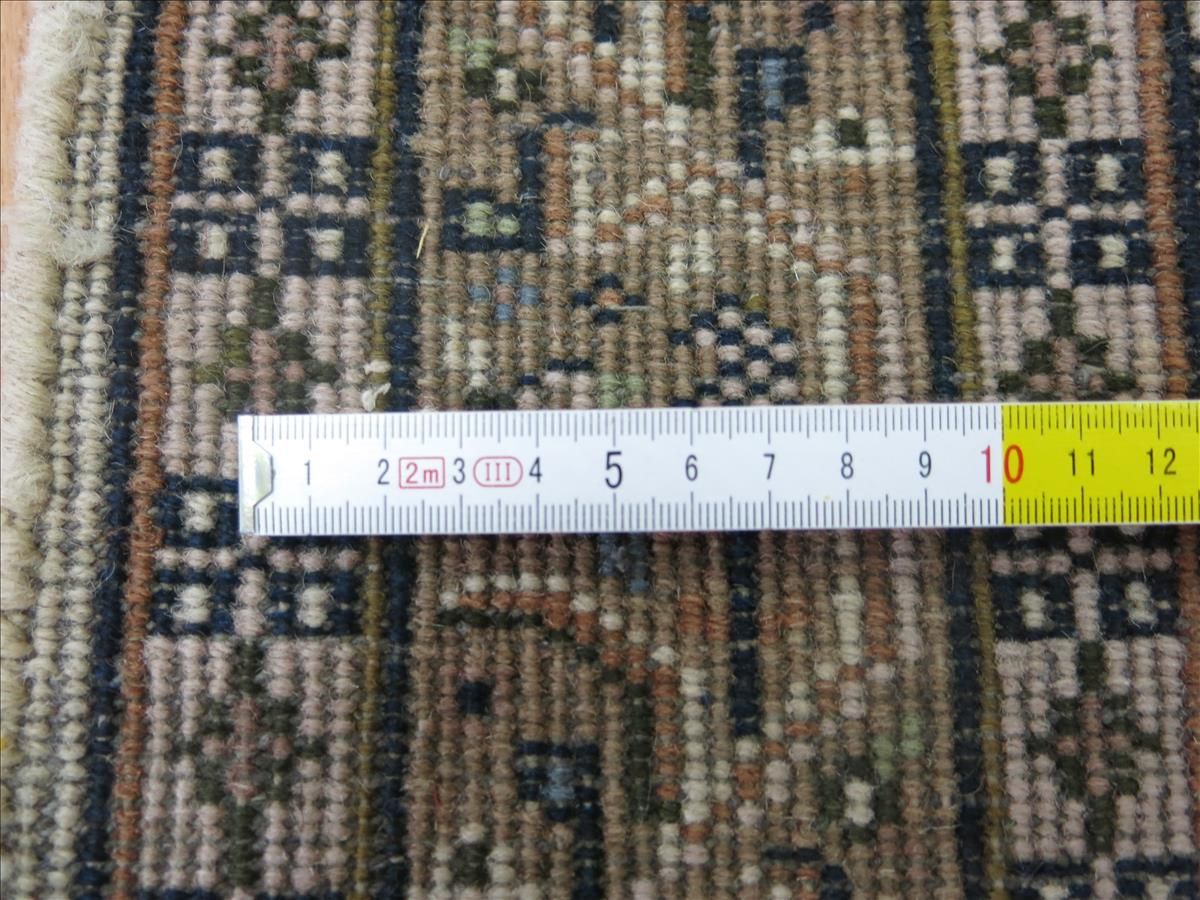 Oriental rug Mir