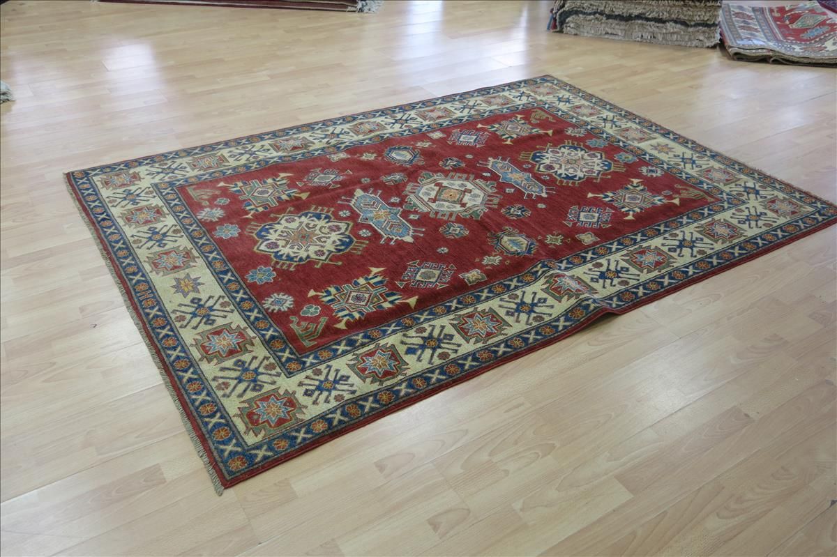Orientální koberec Kazak