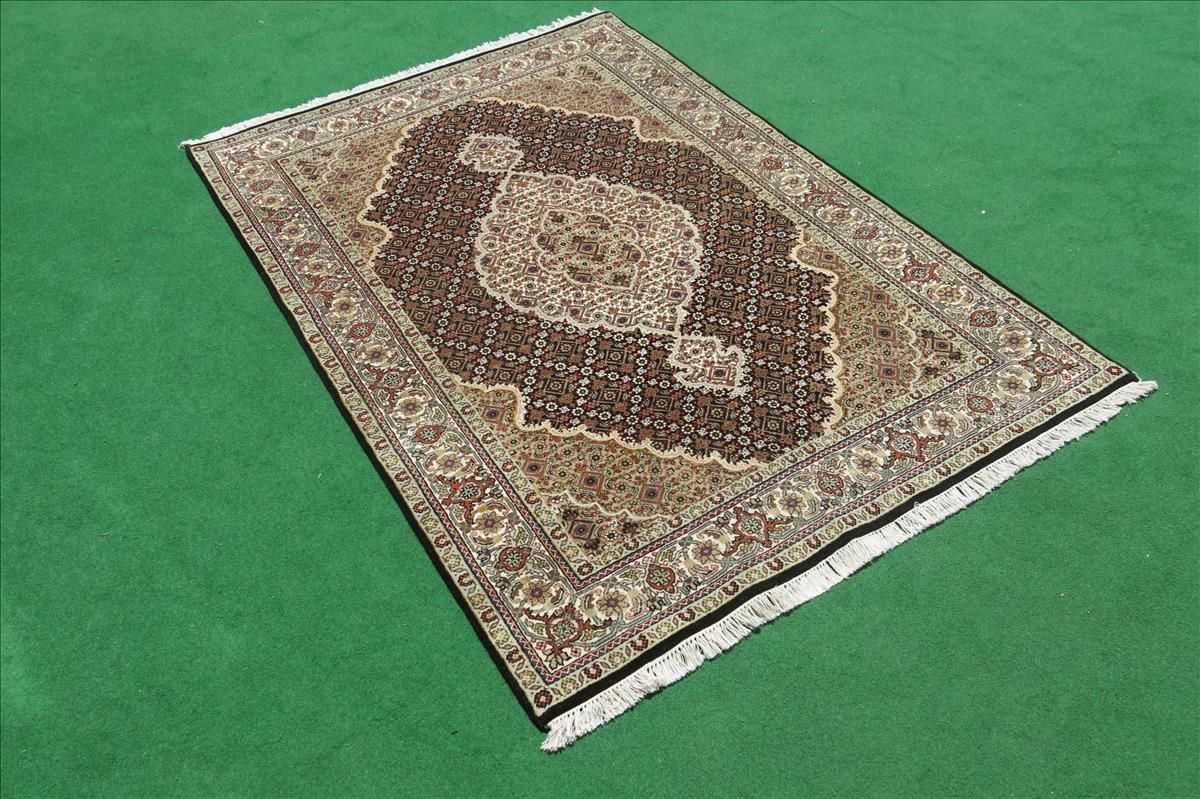 Oriental rug Mahi Exclusive