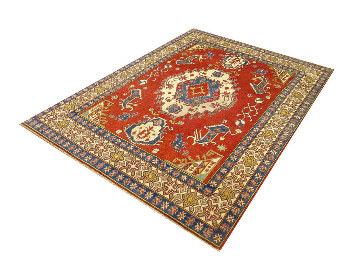 Oriental rug Kazak
